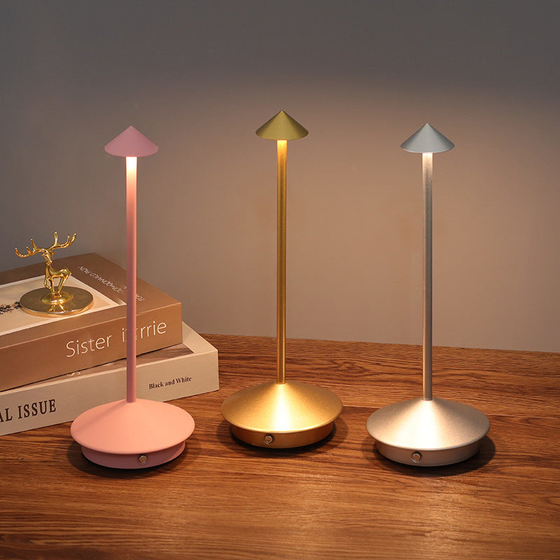 Lampe de table LED sans fil au design élégant
