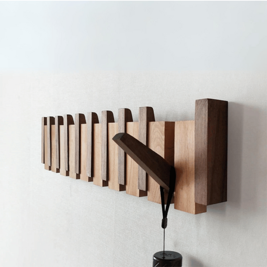 Perchero de madera hecho a mano
