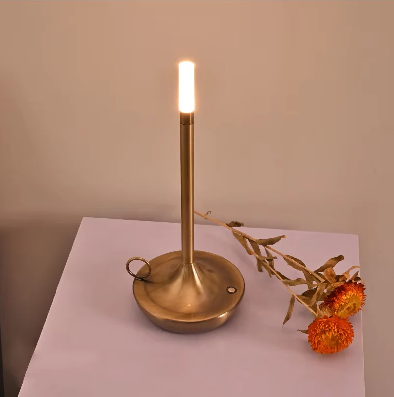 Lampe de table tactile rechargeable