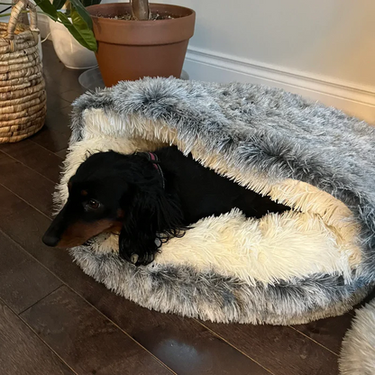 Gezellig huisdierbed voor honden en katten - SnuggleCave - Pluche comfort - Meerdere maten en kleuren